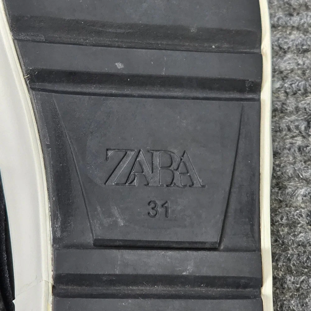 Zara features low casual
